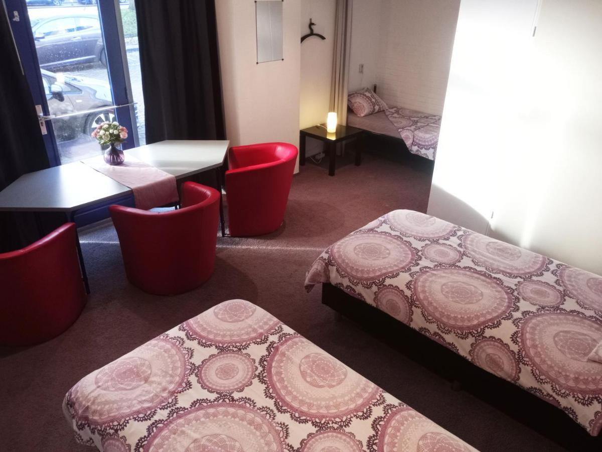 B&B Zevenkamp รอตเตอร์ดัม ภายนอก รูปภาพ